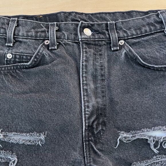 Vintage Levis 505 Shorts Women's 31 Black 80s Denim Made in USA Jorts Summer - Picture 4 of 9